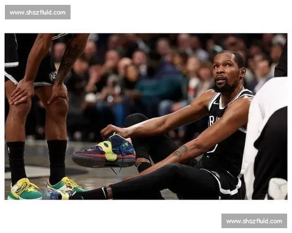 篮网主场迎战公牛，杜兰特和拉文对决，谁能笑到最后？